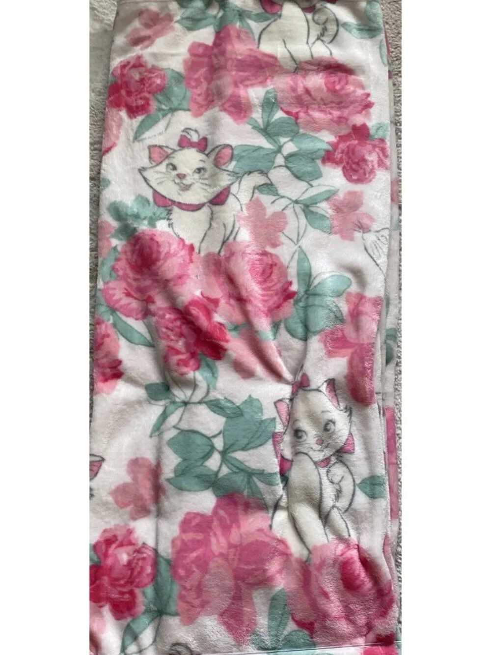 Disney Aristocats Marie Kitten Pink Roses Soft Throw Blanket‎ 50” X 70” NEW